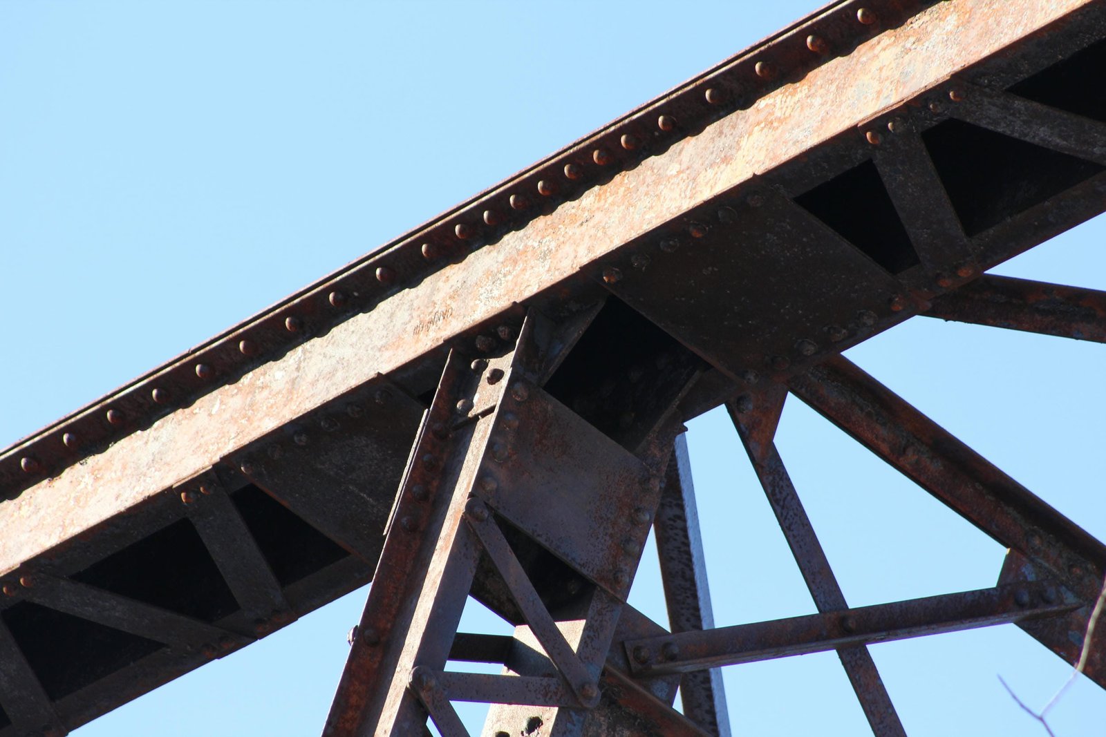 Upper connection